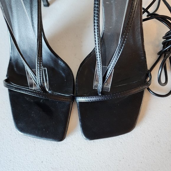 Billini Sandals "EUC" - Picture 3 of 14